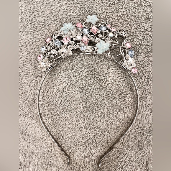 Disney princess Cinderella dress and accessories - Picture 8 of 10